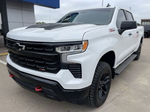 Used 2024 Chevrolet Silverado 1500 LT Trail Boss w/ Protection Package image 2