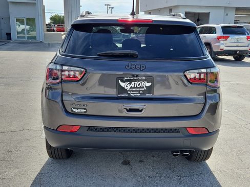 Used 2021 Jeep Compass Latitude w/ Sun and Sound Group image 6