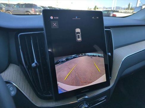 New 2026 Volvo XC60 B5 Core image 10