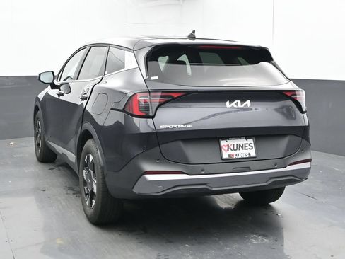 Used 2026 Kia Sportage LX FWD image 11