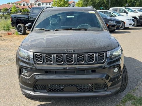 New 2026 Jeep Compass Latitude AWD/4WD image 3