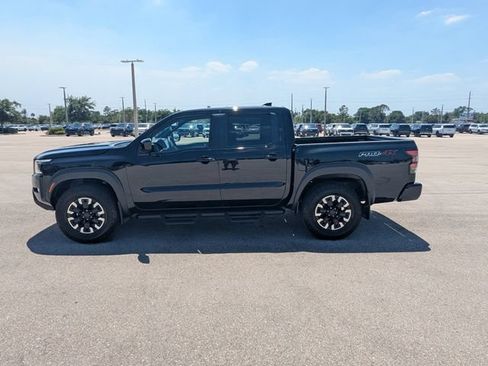 Used 2024 Nissan Frontier PRO-4X w/ Off-Road Protection Package AWD/4WD image 7