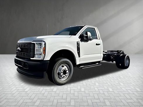 New 2026 Ford F350 XL w/ Snow Plow Prep Package image 3