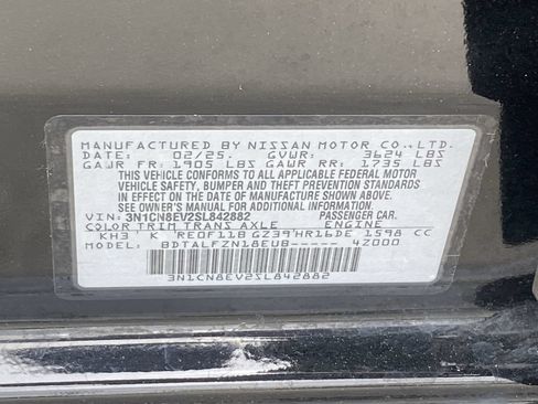 Used 2025 Nissan Versa SV FWD image 13