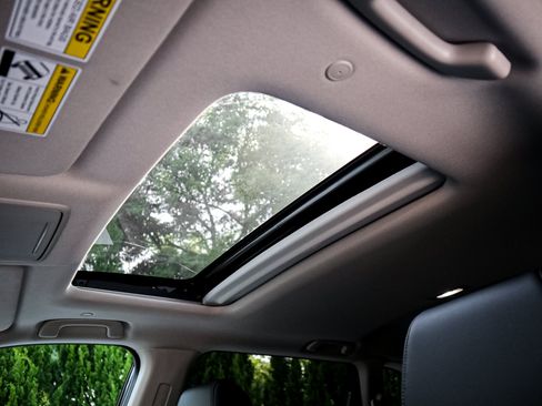 Used 2025 Honda CR-V EX-L image 27