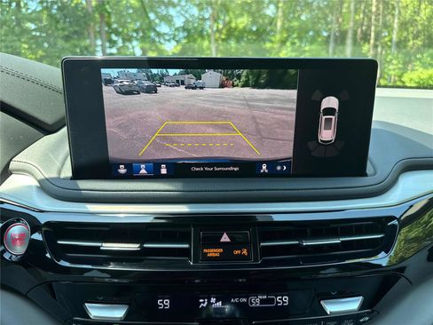 Used 2025 Acura MDX FWD w/ Technology Package image 21