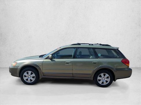 Used 2005 Subaru Outback 2.5i Limited AWD/4WD image 8