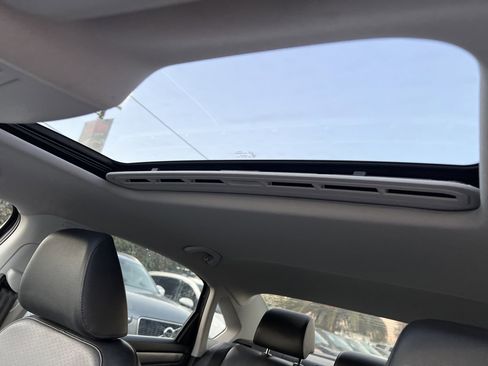 Used 2015 Volkswagen Passat TDI SE image 20