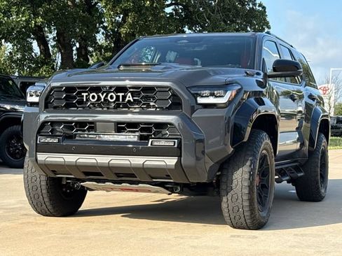 Used 2025 Toyota 4Runner TRD Pro AWD/4WD image 3