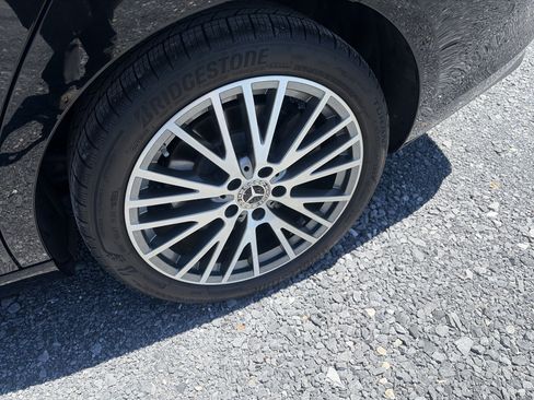 Used 2025 Mercedes-Benz CLA 250 4MATIC image 10