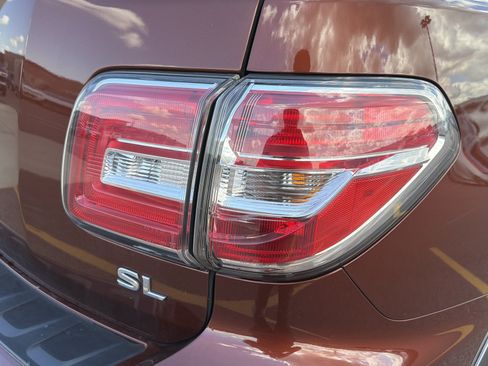 Used 2018 Nissan Armada SL AWD/4WD image 17
