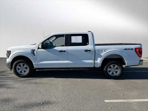 Used 2023 Ford F150 XLT w/ Trailer Tow Package image 4