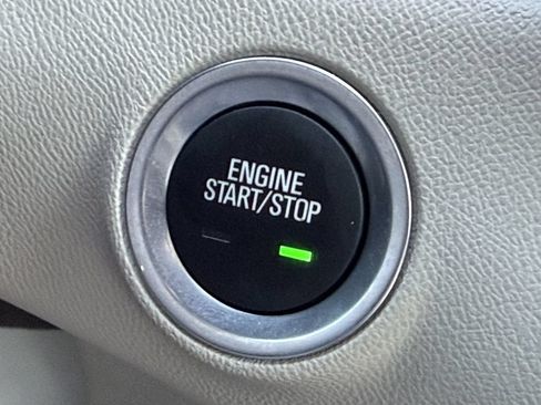 Used 2024 GMC Terrain Denali AWD/4WD image 22