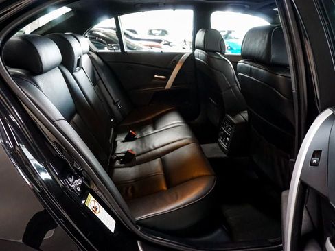 Used 2007 BMW M5 RWD image 49