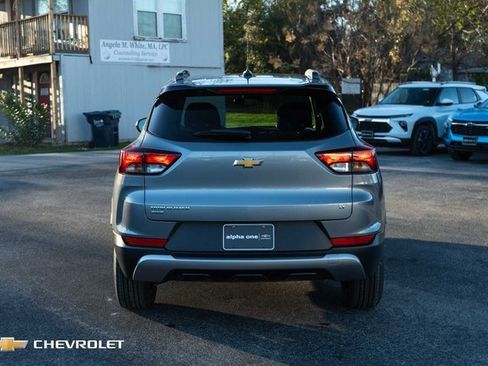 Used 2023 Chevrolet TrailBlazer LT w/ Convenience Package image 7