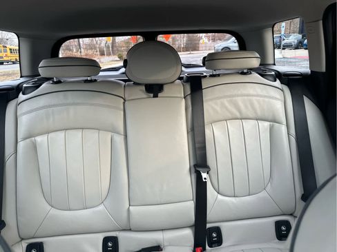 Used 2019 MINI Cooper Clubman S image 15
