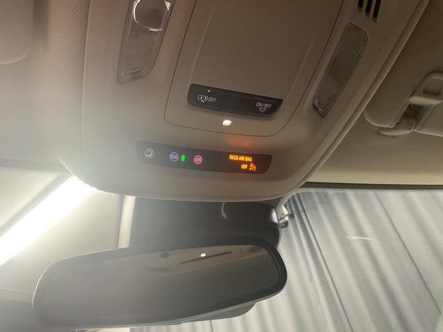 Used 2023 Buick Envision Essence FWD image 27