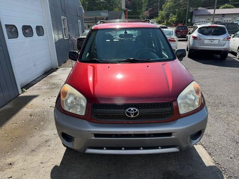 Used 2005 Toyota RAV4 2WD image 2