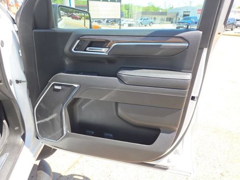 Used 2024 Chevrolet Silverado 1500 RST w/ Convenience Package II AWD/4WD image 14