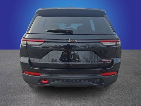 Used 2022 Jeep Grand Cherokee Trailhawk AWD/4WD image 5