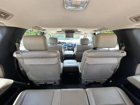 Used 2016 Toyota Sequoia Platinum RWD image 15