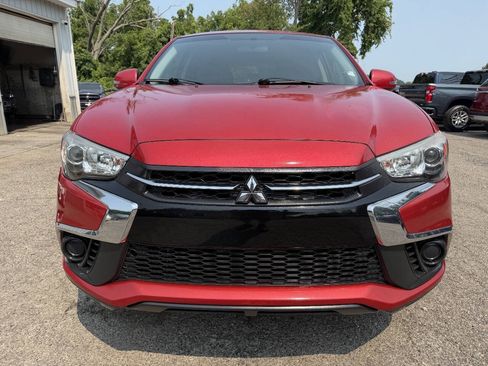 Used 2018 Mitsubishi Outlander Sport ES AWD/4WD image 2