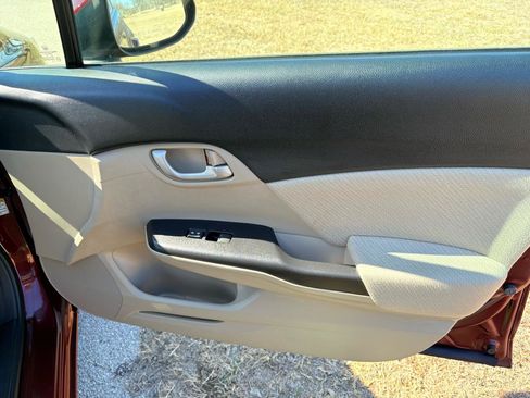 Used 2013 Honda Civic LX image 26
