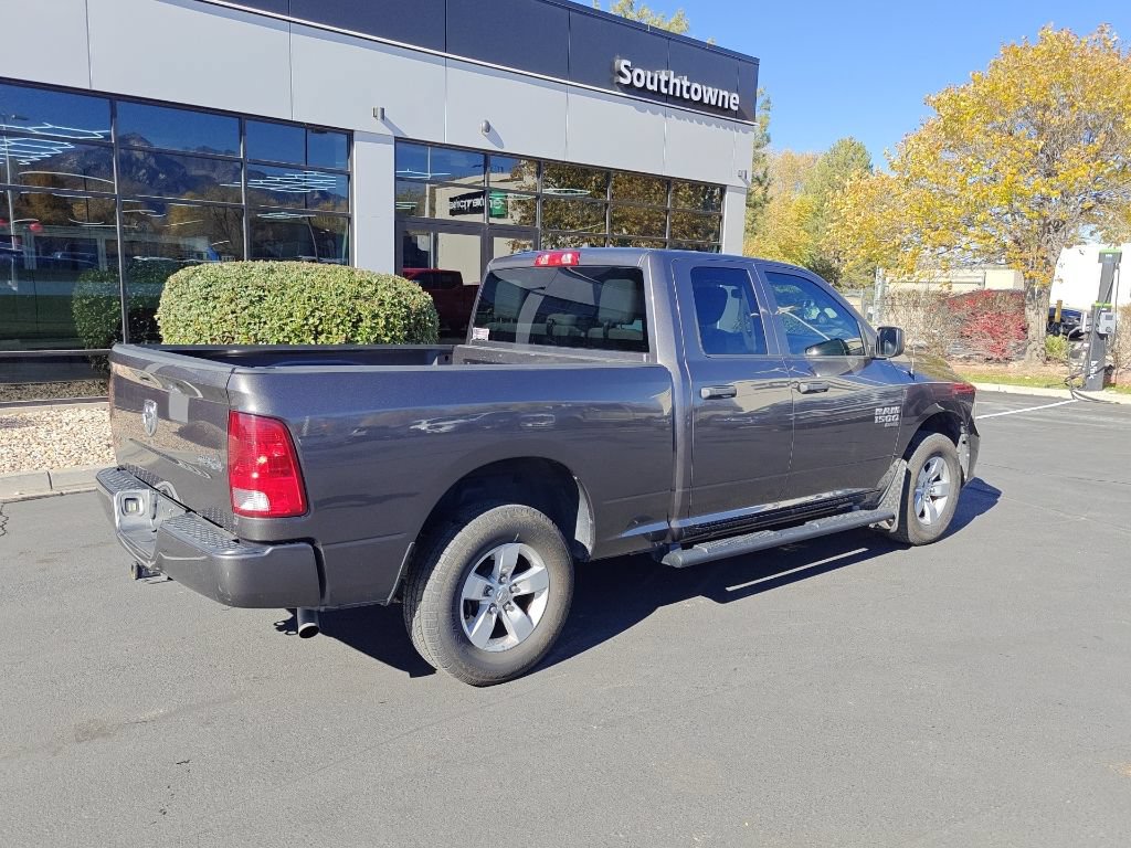 Used 2019 RAM 1500 Express AWD/4WD image 8