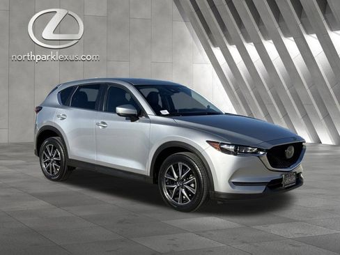 Used 2018 MAZDA CX-5 Touring w/ Preferred Equipment Package image 5