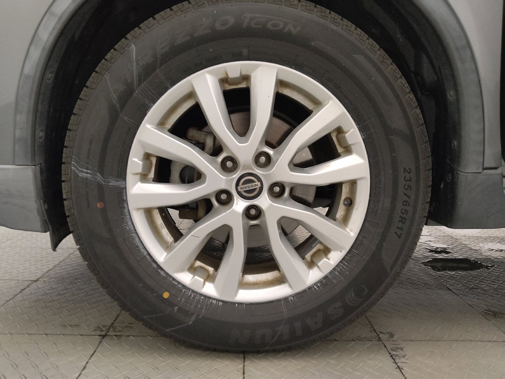 Used 2019 Nissan Rogue SV FWD image 31