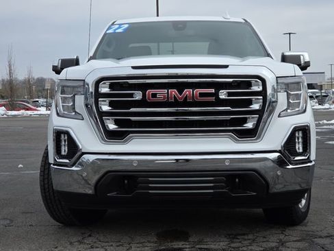 Used 2022 GMC Sierra 1500 SLT image 18