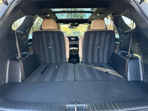 Used 2025 Kia Sorento SX Prestige w/ Olive Brown Leather Package image 13