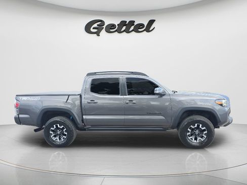 Used 2021 Toyota Tacoma TRD Off-Road w/ Technology Package AWD/4WD image 3