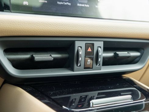 New 2026 Porsche Cayenne AWD/4WD image 21