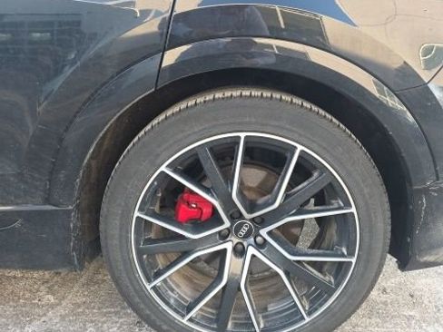 Used 2020 Audi Q8 Prestige w/ Prestige Package image 9