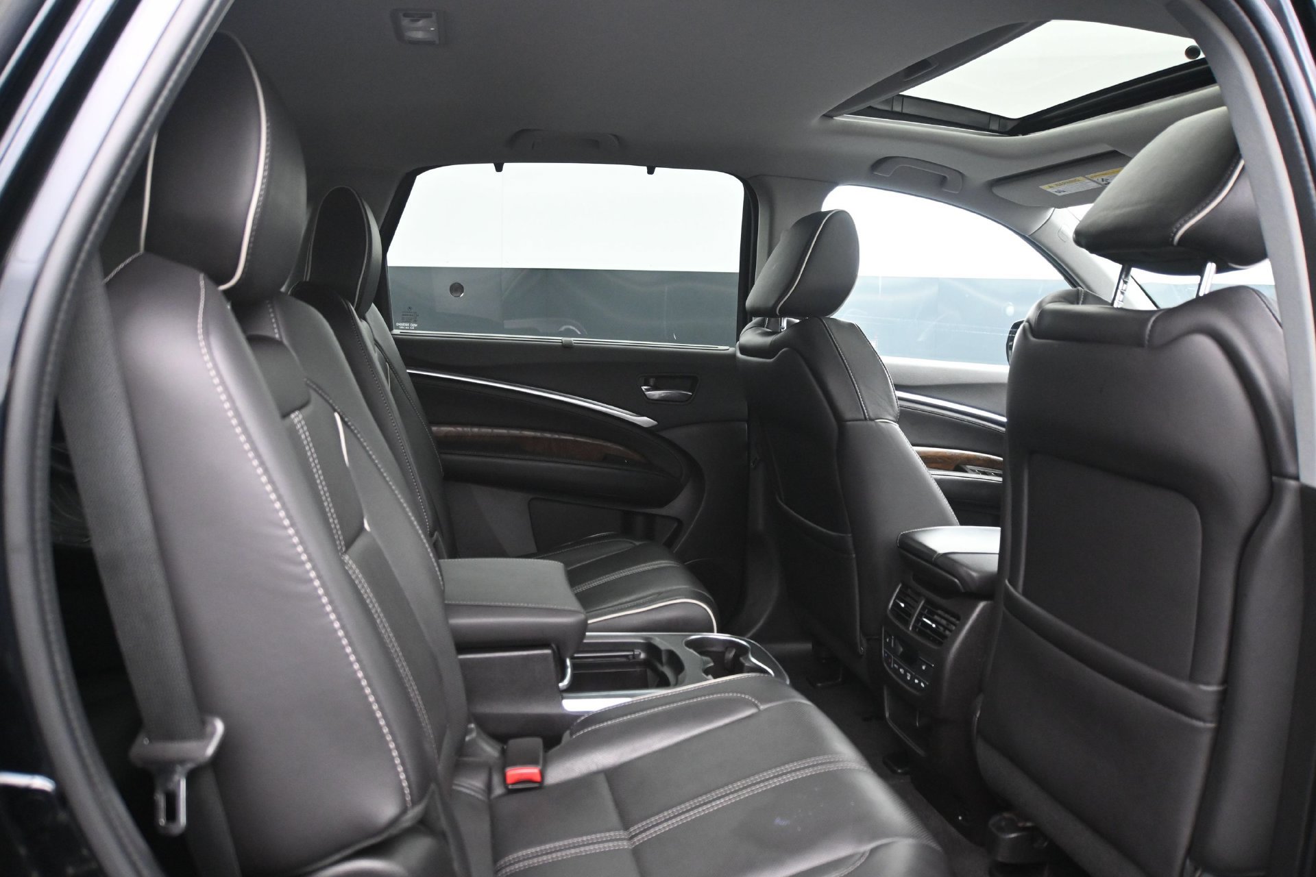 Used 2019 Acura MDX w/ Advance Package AWD/4WD image 14