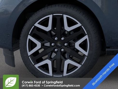 New 2026 Ford Expedition Max Platinum image 22