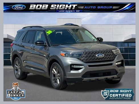 Used 2023 Ford Explorer XLT w/ Equipment Group 202A AWD/4WD image 1