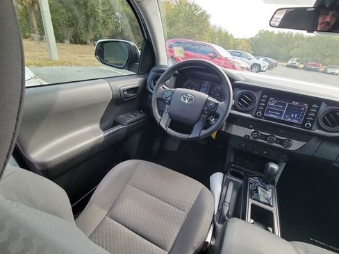 Used 2021 Toyota Tacoma SR image 7