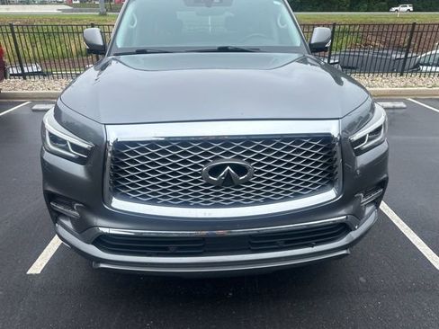 Used 2018 INFINITI QX80 4WD w/ Driver Assistance Package image 5