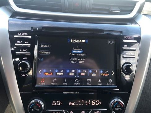 Used 2018 Nissan Murano SV image 46