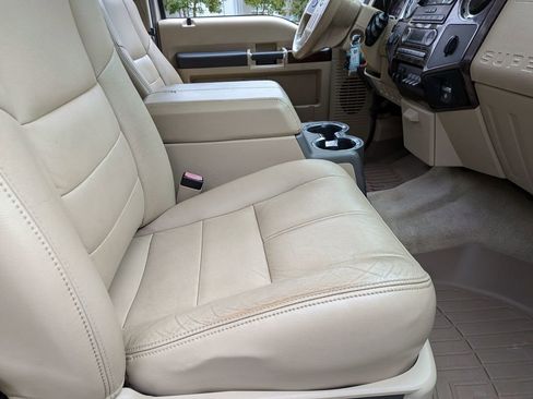 Used 2010 Ford F250 Cabela's image 30