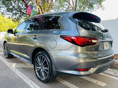 Used 2020 INFINITI QX60 Luxe w/ Sensory Package image 3