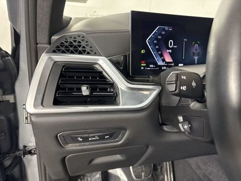 Used 2026 BMW X7 xDrive40i AWD/4WD image 15