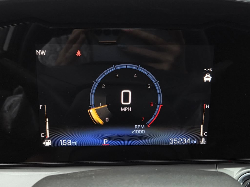 Used 2025 Chevrolet Trax LT FWD image 21