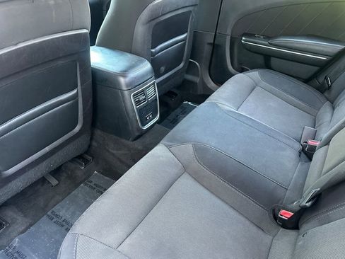 Used 2016 Dodge Charger R/T image 12