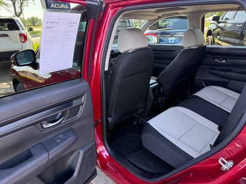 Used 2026 Honda CR-V EX image 13