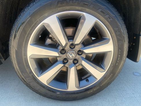 Certified 2023 Honda Pilot Elite image 26