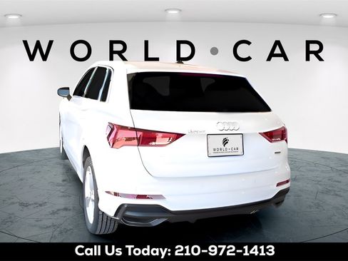 Used 2020 Audi Q3 2.0T Premium w/ Convenience Package image 5