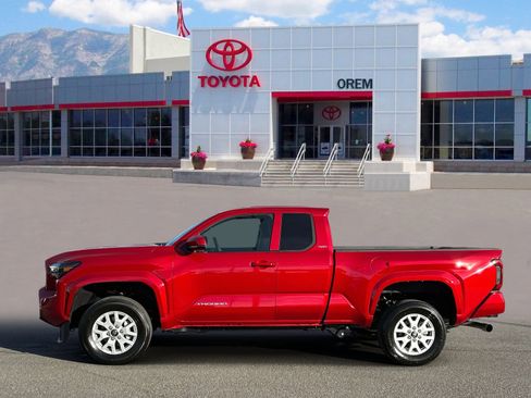 Used 2025 Toyota Tacoma SR5 image 6